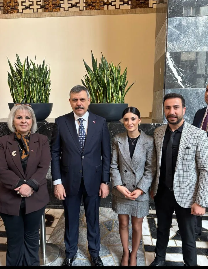 Dünya Mağdurları Derneği Genel Başkanı Türkan Çaçan ve beraberindeki heyet, Türkiye’de yürütülen sosyal destek ve mağdur hakları konularını görüşmek üzere Meclis’te İçişleri Bakanı ile bir araya geldi