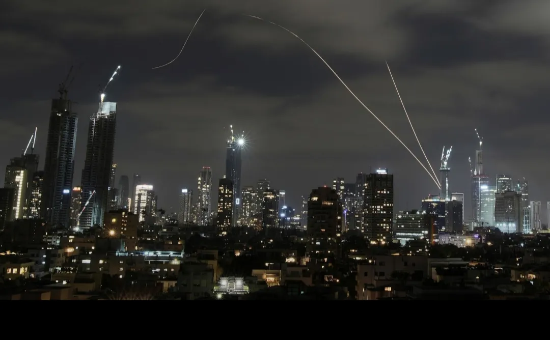 Orta Doğu’da Savaş Alarmı: İran-İsrail Gerilimi Küresel Enerjiyi ve Türkiye Ekonomisini Sarsıyor