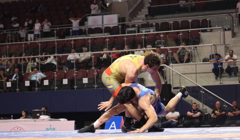 16 ülke, Kocaeli’nde mindere çıktı