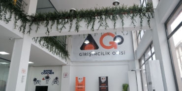 513606a1-1cc1-4e47-b5c1-5c05afd465d2