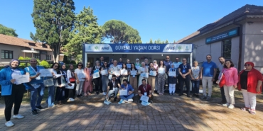 Deprem bölgesi öğretmenlerine afet eğitimi (2)