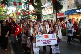 Kocaeli'de 2. Balkan Halk Oyunları rüzgârı esti (5) kopya