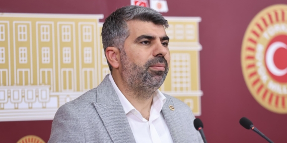 b5a98d7d-8826-4204-8849-eb4da91222e4