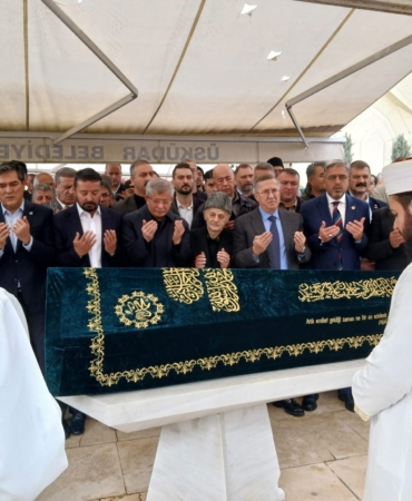 713872ac-7c94-4fba-82bd-2ad2333fc430