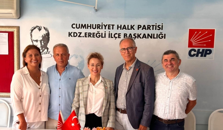 CHP Karadeniz Ereğli’de yeni ilçe başkanı Zerrin Yılmaz Erdoğan oldu.